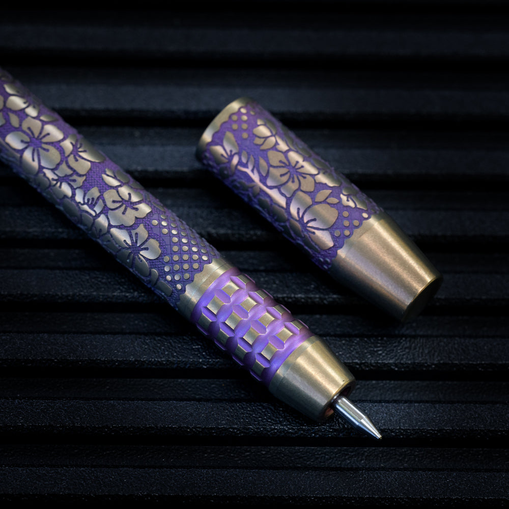 Titanium TechLiner Grid Pen -- Sakura LE (Gold / Violet Ano)