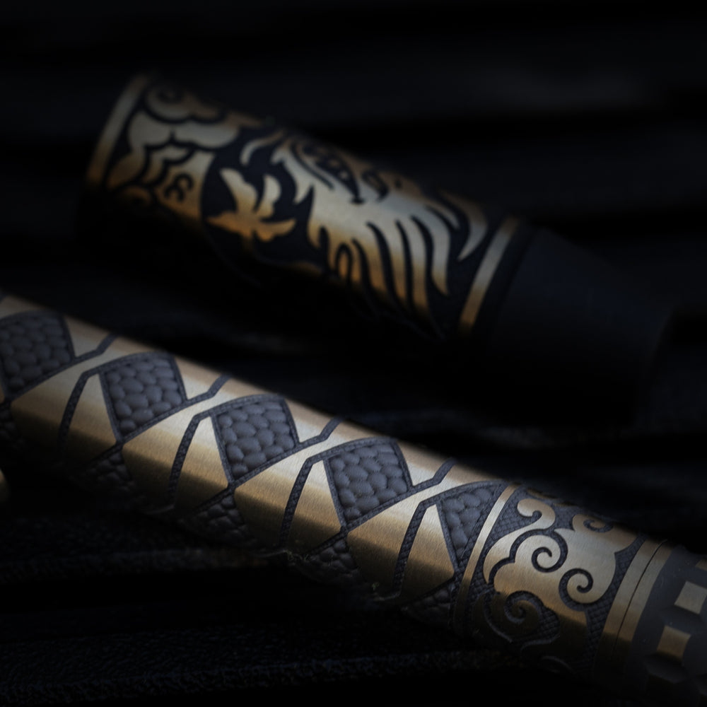 Titanium TechLiner Grid Pen -- Hanzō LE (Matte TRD / Bronze Ano)