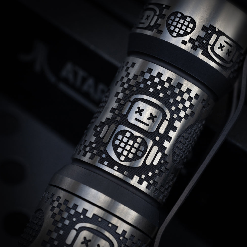 CWF Arcadian Flashlight - Robot Heart (FallOut TRD / Bronze Ano)