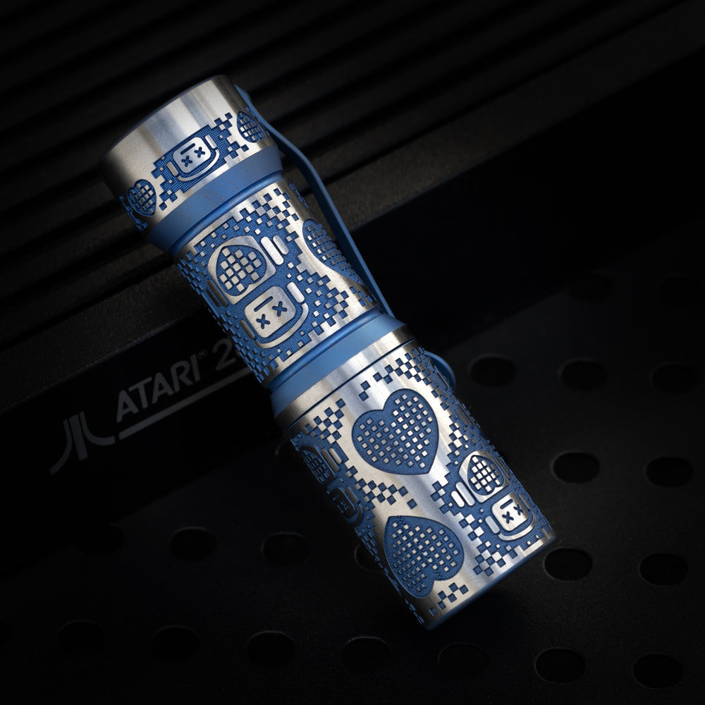 CWF Arcadian Flashlight - Robot Heart (Blue Ano / Tumbled)